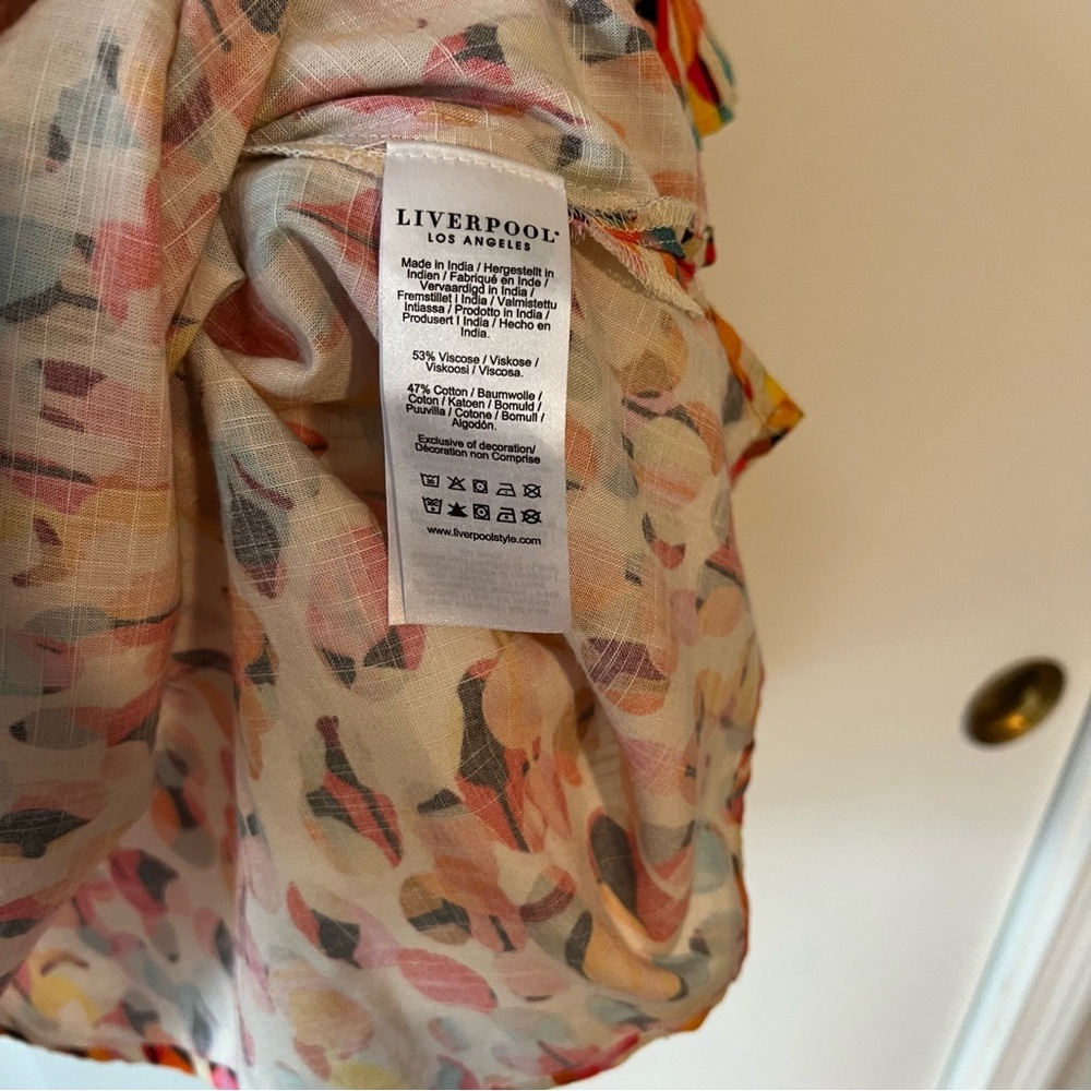 Liverpool Multicolor Printed Puff-Sleeve Blouse 1X watercolor dot NWT - Picture 10 of 11